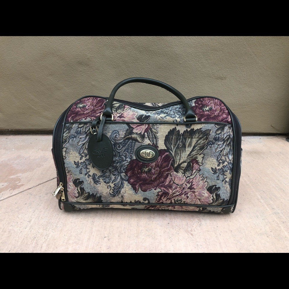 STUNNING DVF weekender travel  bag price firm